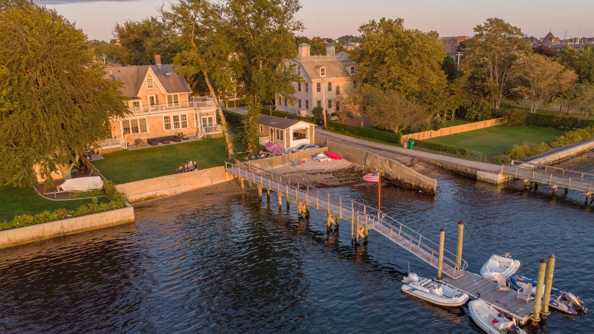 The Point Cottage | Newport Boat House, On The Water.