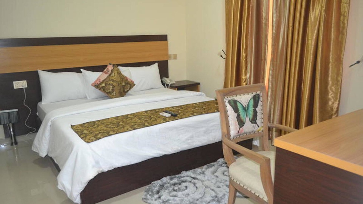 Mushin Hotel | Nexus Suites