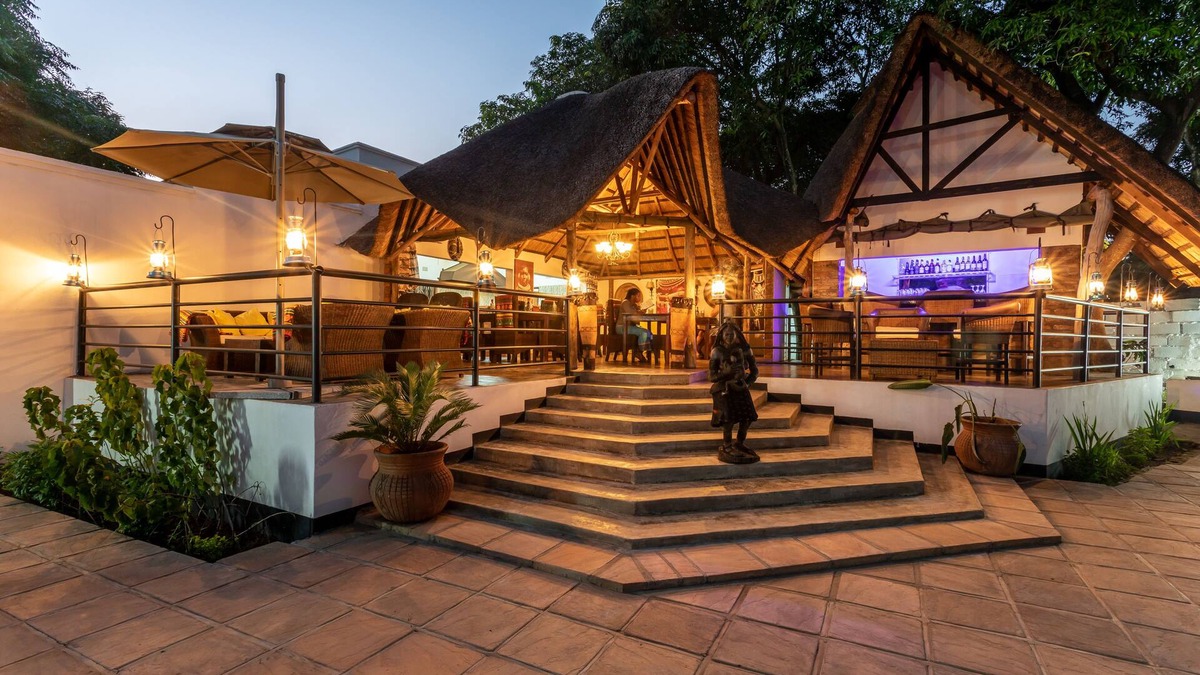 Livingstone Cabin | Ngoma Zanga Lodge