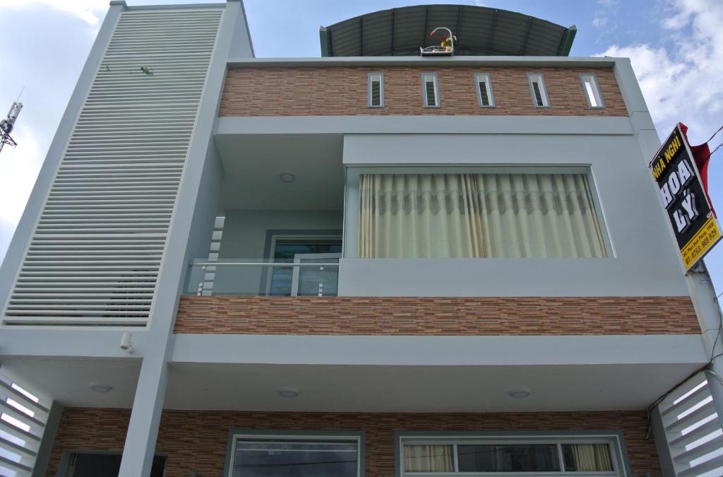 Chau Thoi House | Nhà Nghỉ HOA LÝ