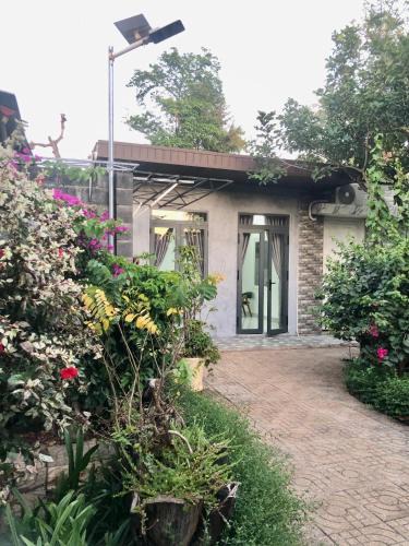 Buon Ma Thuot Apartment | Nhà Vườn Hạnh Phương