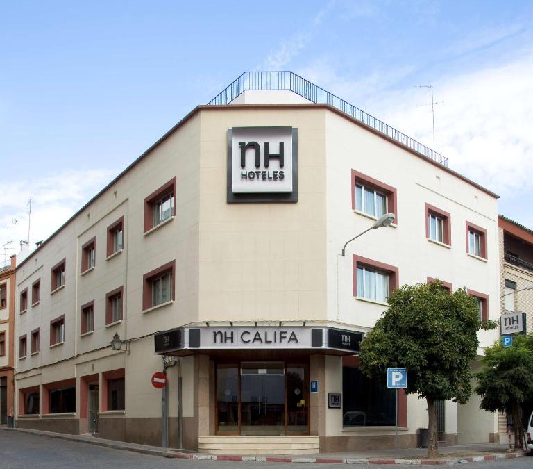 La Trinidad-San Juan y Todos los Santos Hotel | NH Córdoba Califa