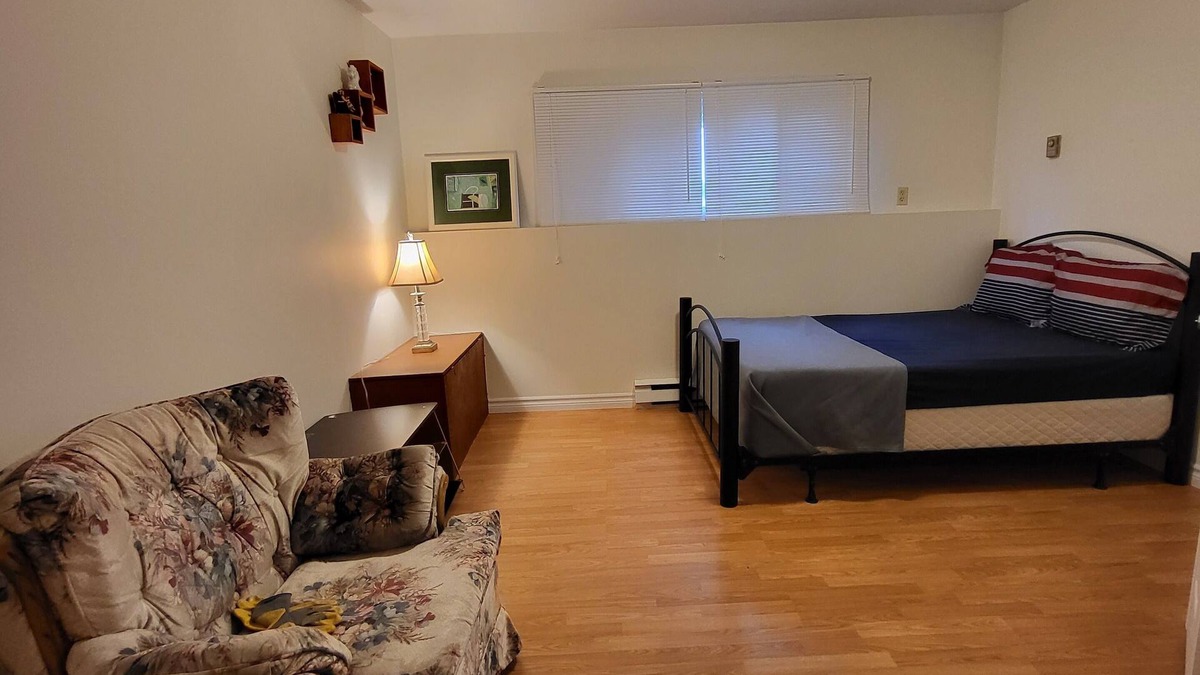 Dartmouth Apartment | Nhancie's Place