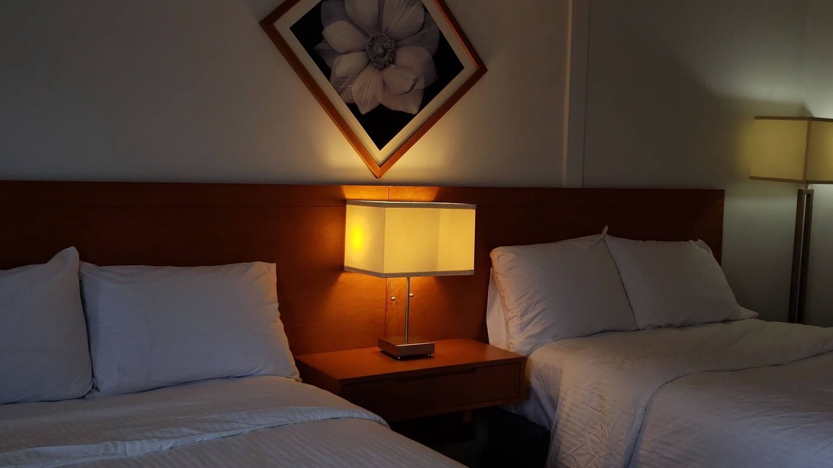 Niagara Falls Hotel | Niagara Inn