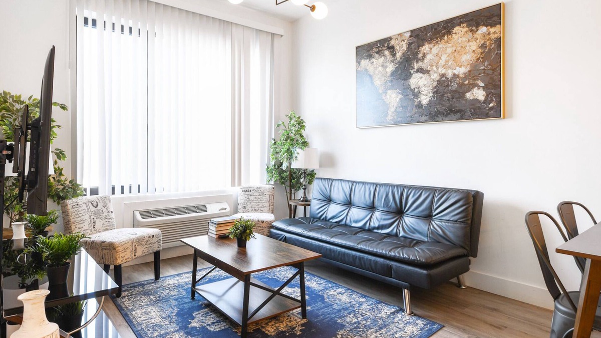 Elizabeth Apartment | Nice 1BR next to EWR 3956