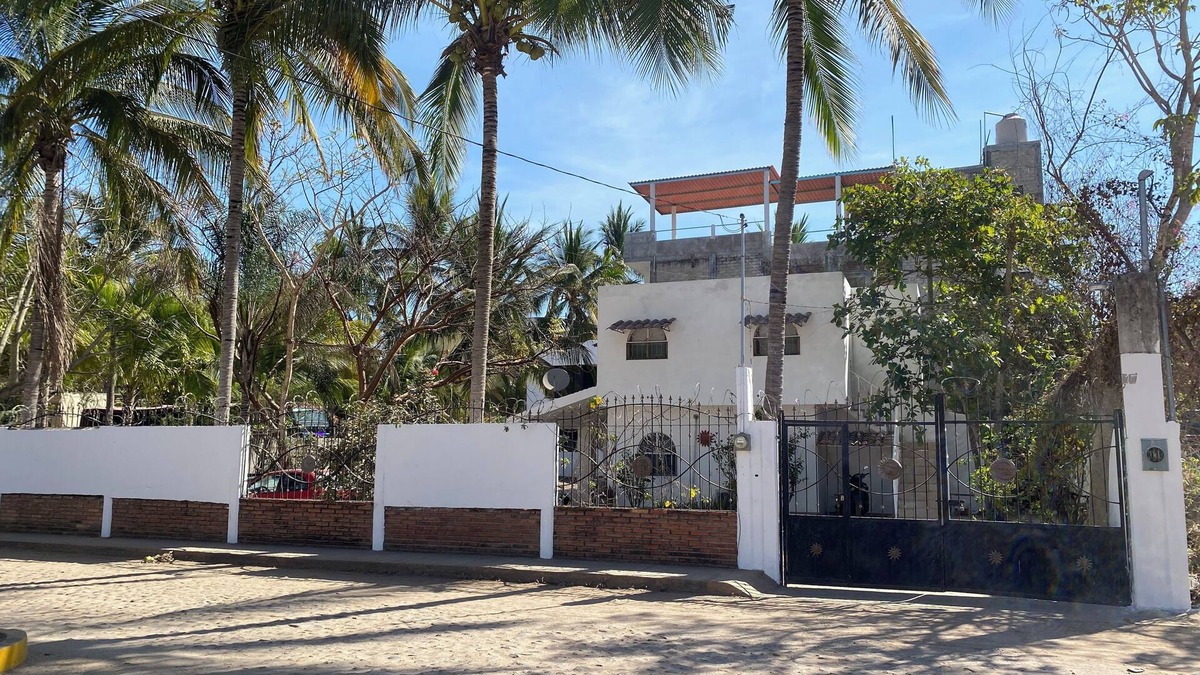 Los Ayala House | Nice 4-bedroom house for 18 with WiFi and AC in beautiful Los Ayala near beach