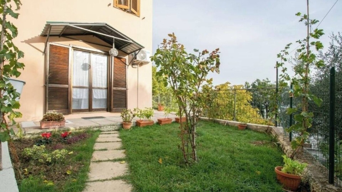 Sasso d'Ombrone Apartment | NICE AND QUIET APARTMENT SUITABLE FOR FAMILIES.
