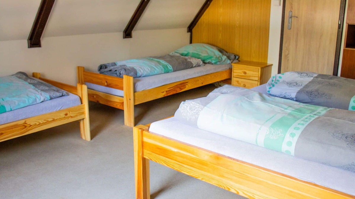 Hradec Kralove House | Nice apartment in villa for 12 people with WIFI, TV, patio and pets allowed