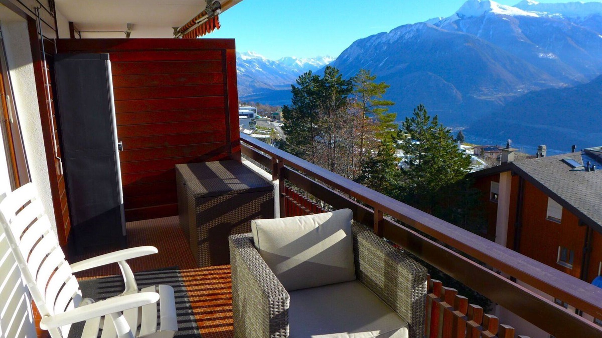 Chermignon Apartment | Nice apartment for 5 people with WIFI, TV and balcony