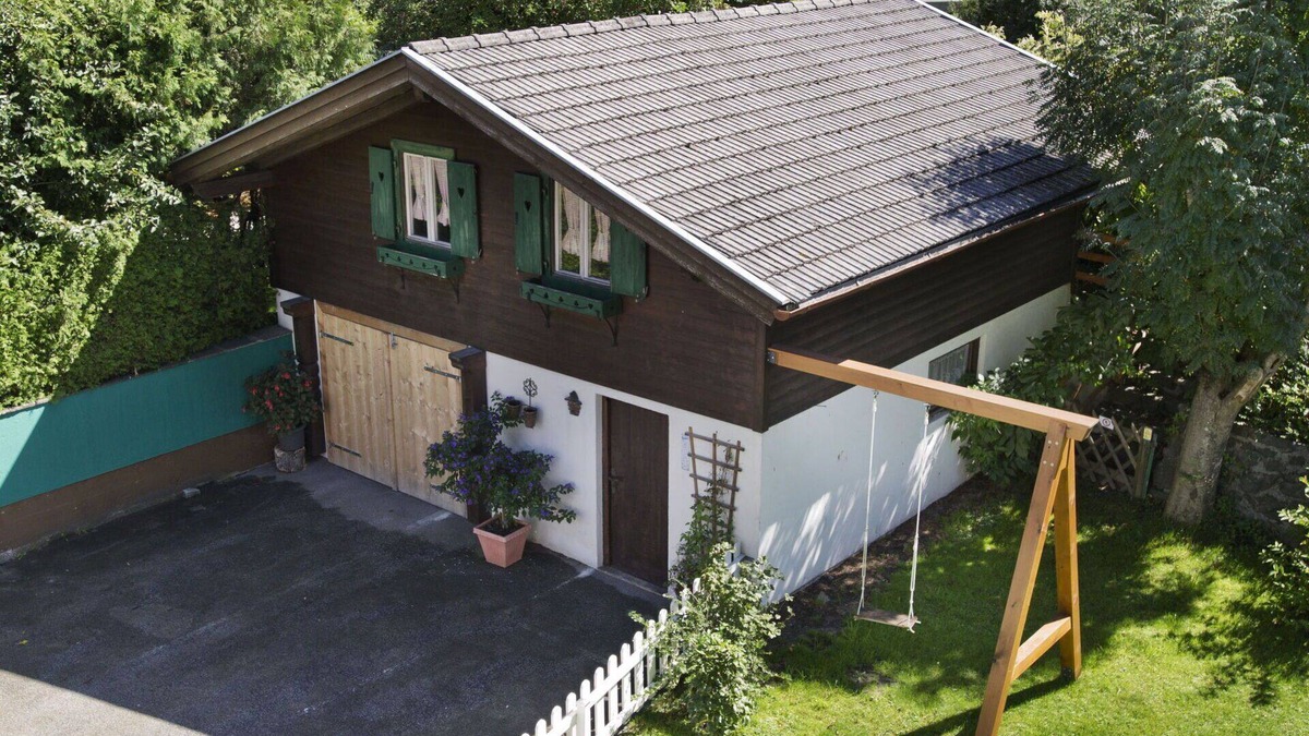 Finsing House | Nice apartment in villa for 8 guests with WIFI, TV, patio and pets allowed