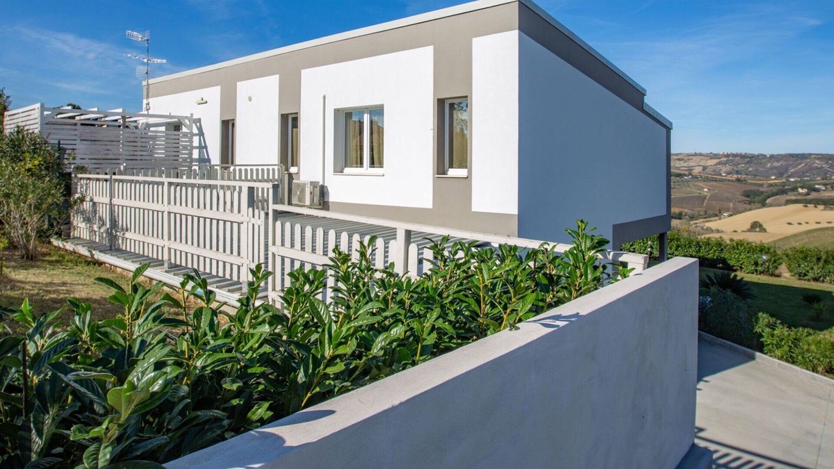Citta Sant'Angelo House | Nice apartment in villa for 5 people with WIFI, A/C, TV, terrace, pets allowed and parking
