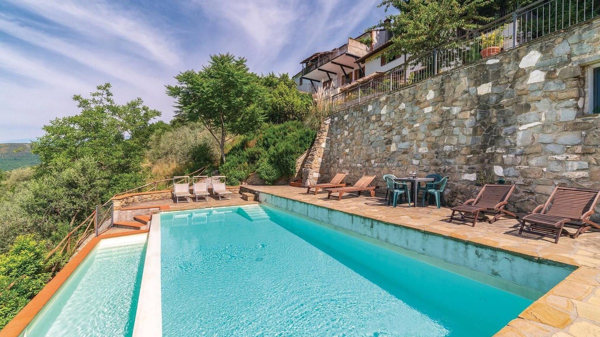 Loro Ciuffenna Apartment | Nice apartment in Loro Ciuffenna AR