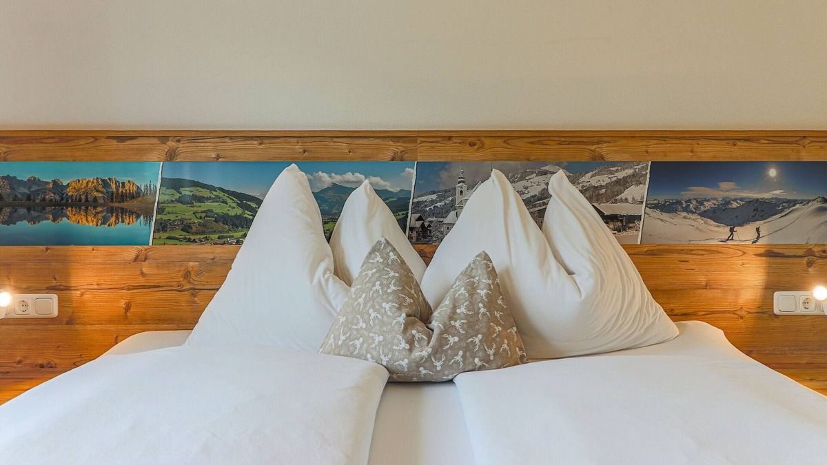Moosen Apartment | Nice apartment in Brixen in the Thale with terrace