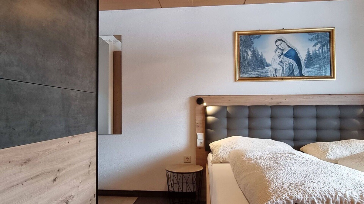 Kappl Apartment | Nice apartment for 14 people with WIFI, TV, patio and pets allowed