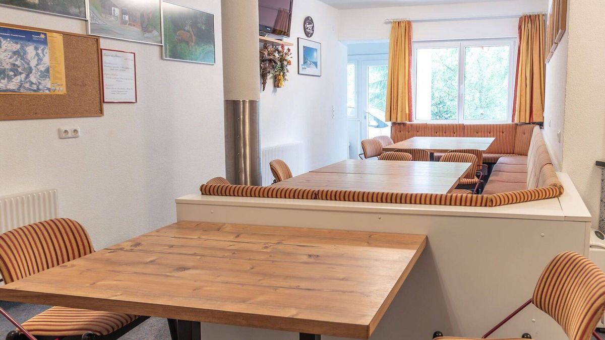 Kappl Apartment | Nice apartment for 20 guests with WIFI