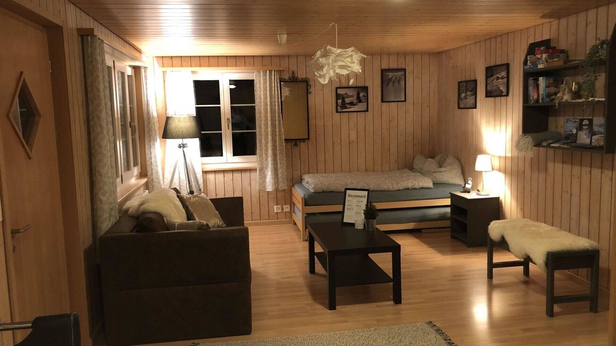 Adelboden Apartment | Nice apartment for 3 guests with WIFI and balcony