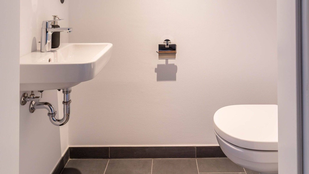 Fronhausen Apartment | Nice apartment for 4 guests with WIFI, TV, patio and parking