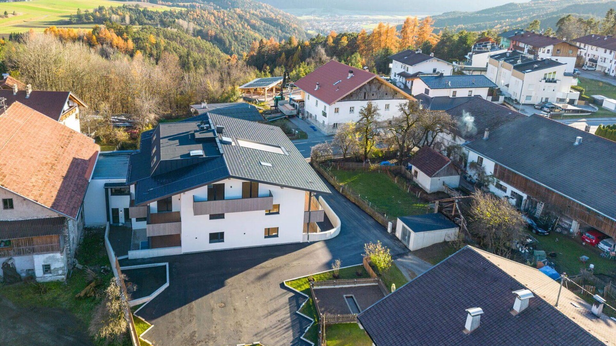 Fronhausen Apartment | Nice apartment for 4 people with WIFI, TV, patio and parking