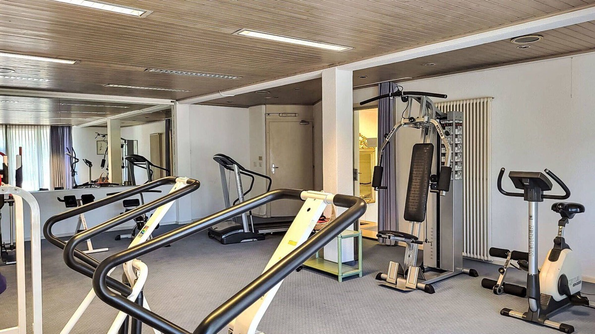 Bissone Apartment | Nice apartment for 4 people with A/C, WIFI, pool, TV, balcony, panoramic view and parking