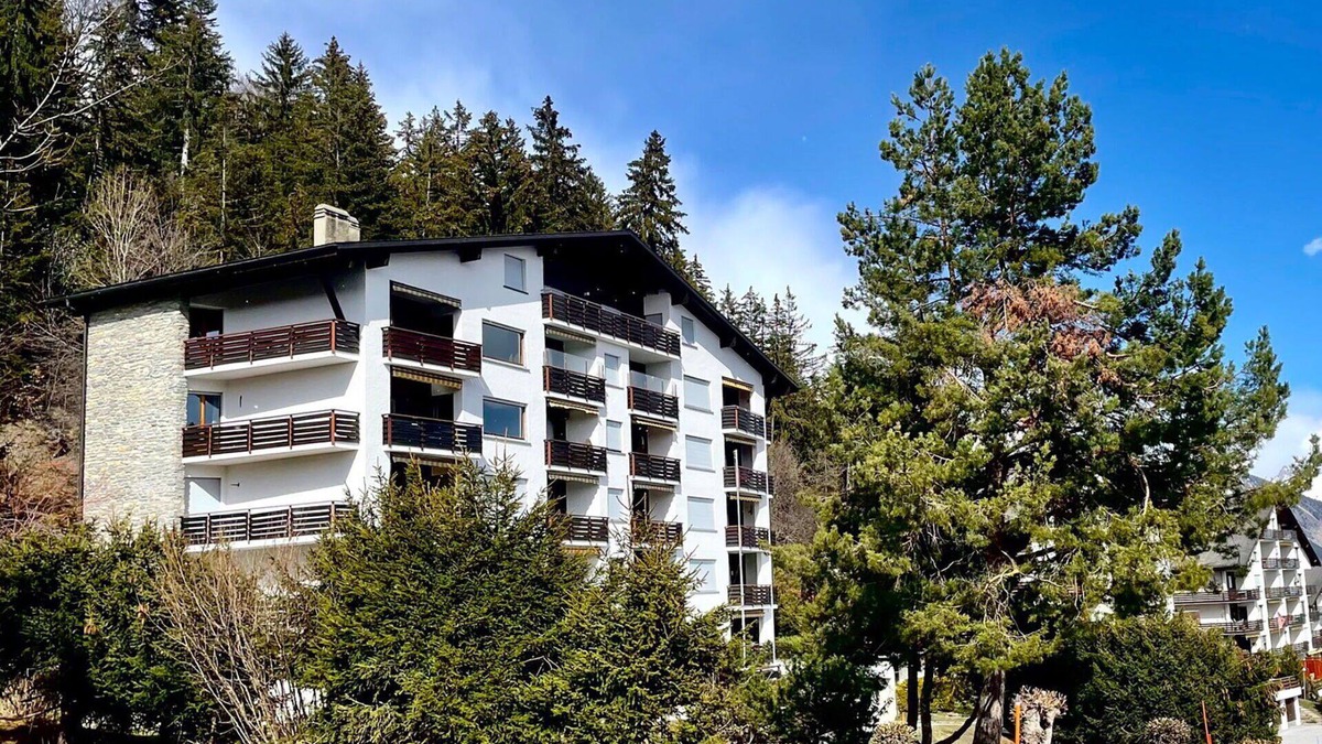 Randogne Apartment | Nice apartment for 4 people with WIFI, TV, balcony and pets allowed