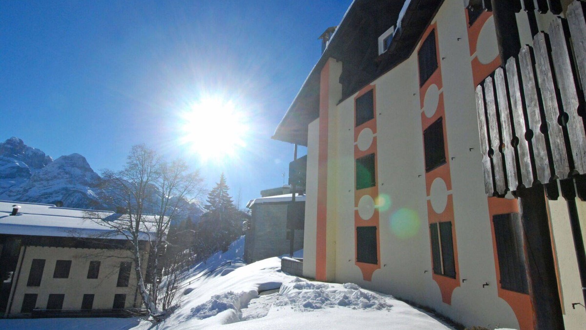 Palu Apartment | Nice apartment for 5 guests with WIFI, TV, balcony and pets allowed