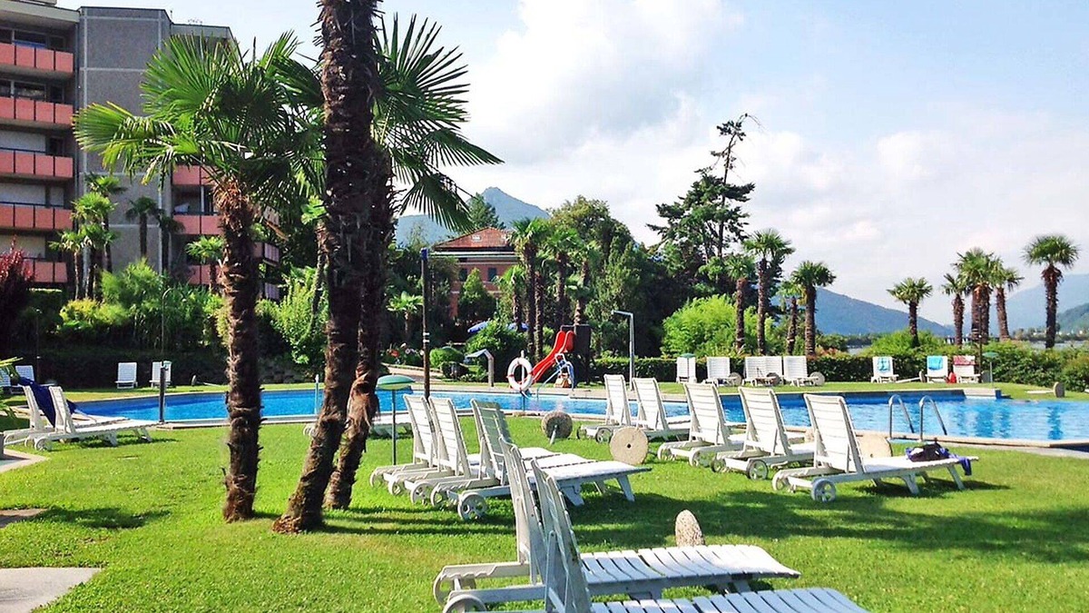 Bigogno Apartment | Nice apartment for 5 people with WIFI, A/C, pool, TV, balcony, panoramic view and parking
