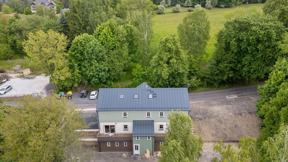 Hrensko Apartment | Nice apartment for 6 guests with WIFI, TV, patio, pets allowed and parking
