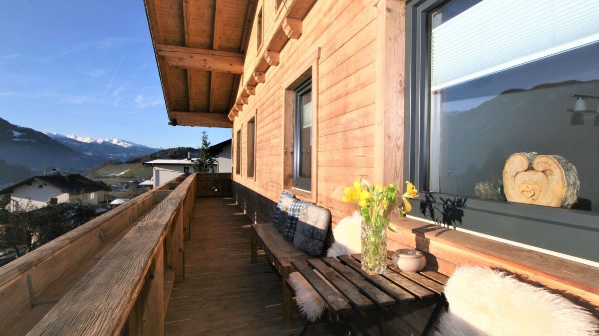 Wiesing Apartment | Nice apartment for 6 guests with WIFI, TV and balcony