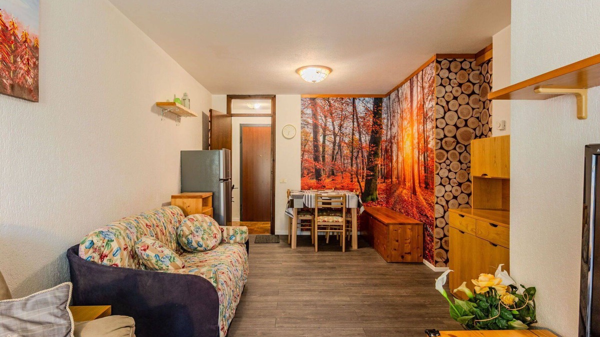 Mezzana Apartment | Nice apartment for 6 guests with WIFI, TV, patio and panoramic view