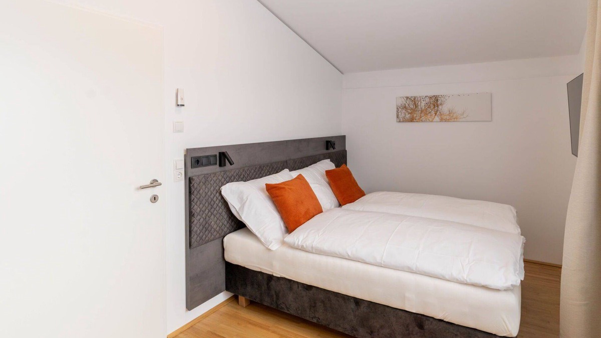 Mieming Apartment | Nice apartment for 6 people with WIFI, TV, patio and parking
