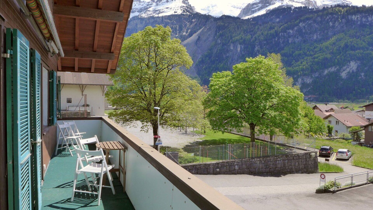 Brienz Apartment | Nice apartment for 7 people with WIFI, TV, terrace and panoramic view
