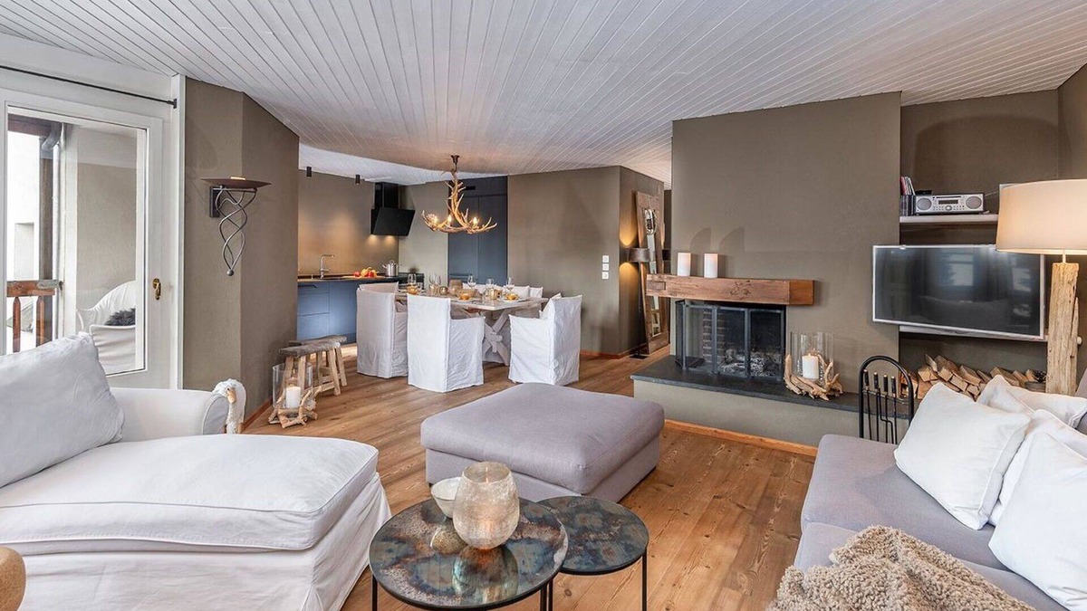 Lenzerheide Apartment | Nice apartment for 4 guests with pool, TV, balcony and pets allowed