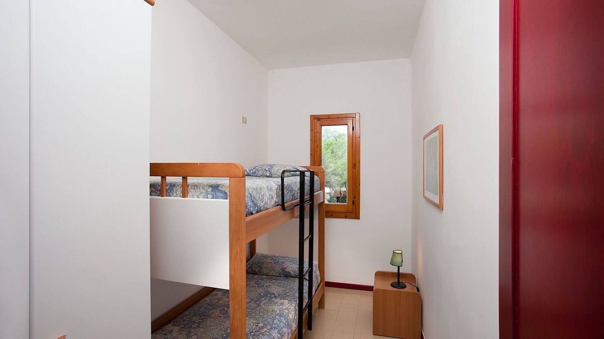 Acaya Other | Nice apartment for 6 people with WIFI, A/C, pool, TV, pets allowed and parking, close to Lecce