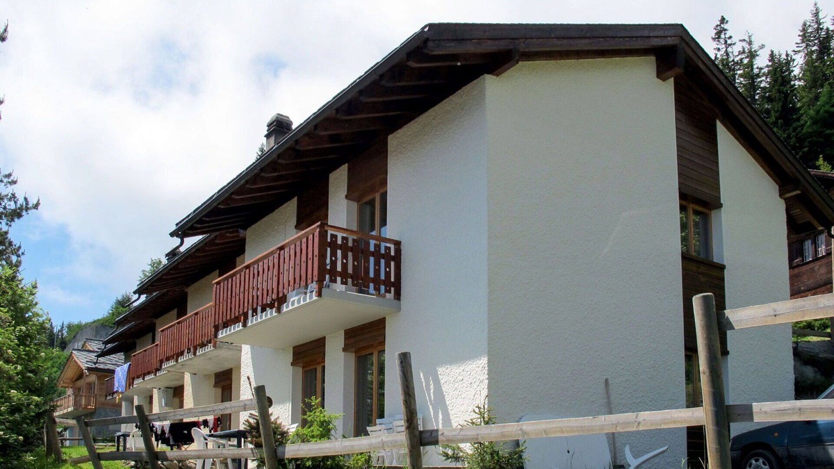 Granges House | Nice apartment in villa for 8 guests with WIFI, TV, terrace and pets allowed