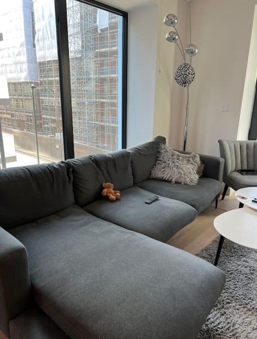 Docklands Apartment | Nice Apartment in East London
