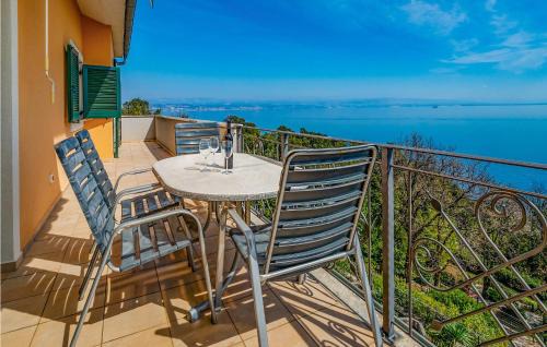 Donji Kraj Apartment | Nice Apartment In Moscenicka Draga