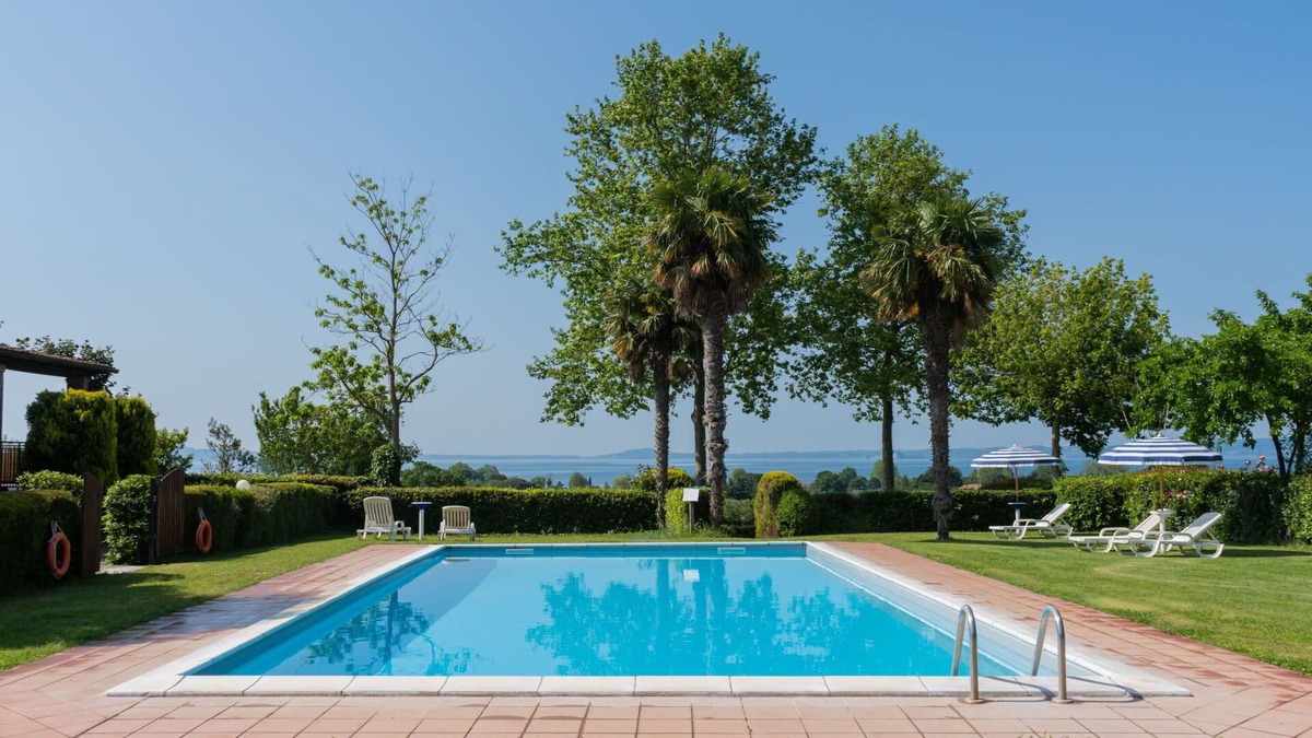 Bolsena Villa | Nice apartment in villa for 4 people with pool, WIFI, TV, patio, pets allowed and parking
