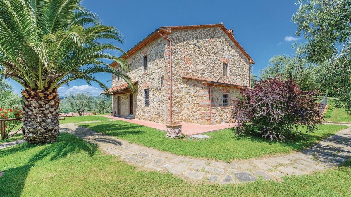 Larciano Apartment | Nice apartment in Larciano PT
