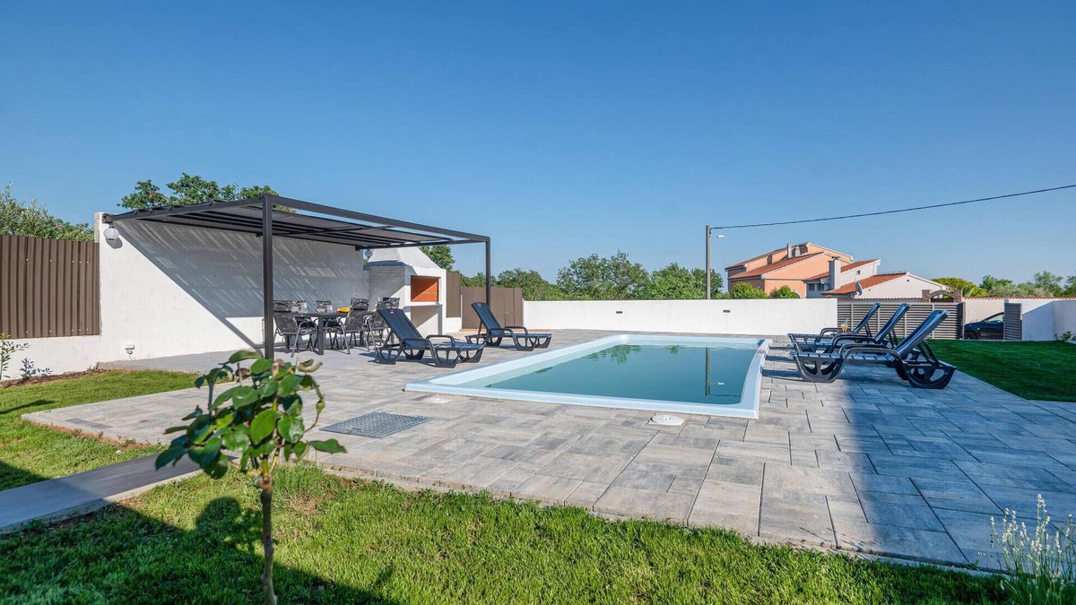 Skabrnja Apartment | Nice apartment in Prkos with WiFi