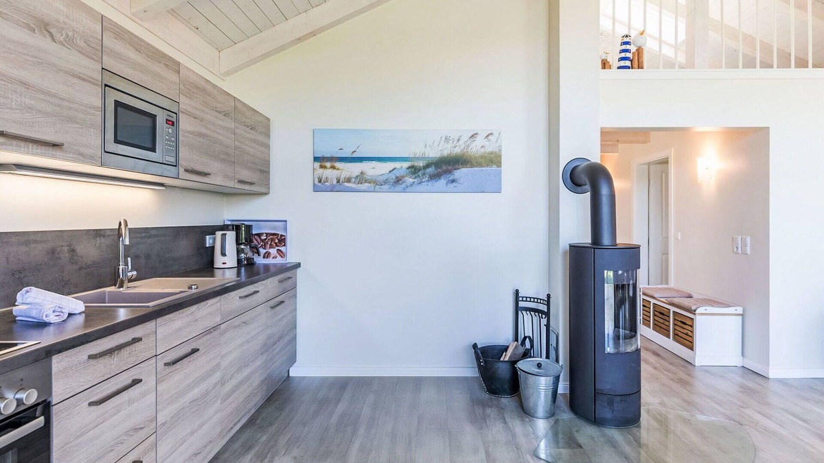 Dagebuell House | Nice apartment in villa for 4 guests with WIFI, TV, terrace, pets allowed and parking