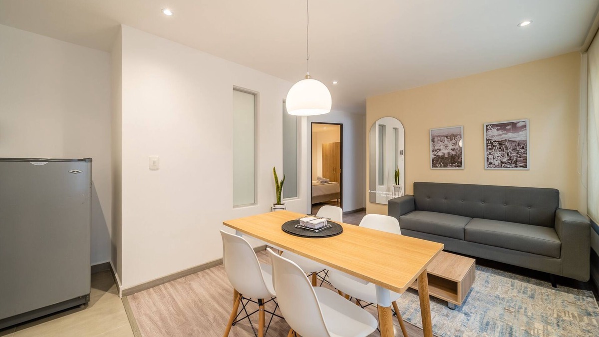Financial District Apartment | Nice Apartment in Zona G with Laundry Facilities