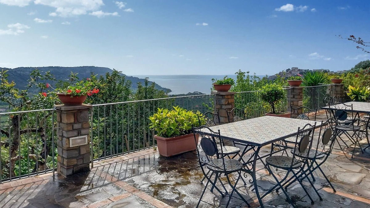 Castellabate Apartment | Nice apartment in Castellabate SA
