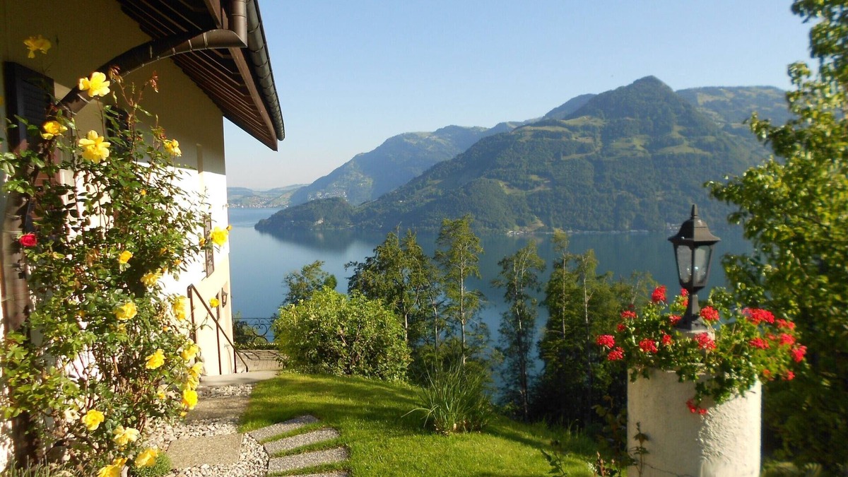 Emmetten Apartment | Nice apartment with free view on Lake Lucern and the mountains
