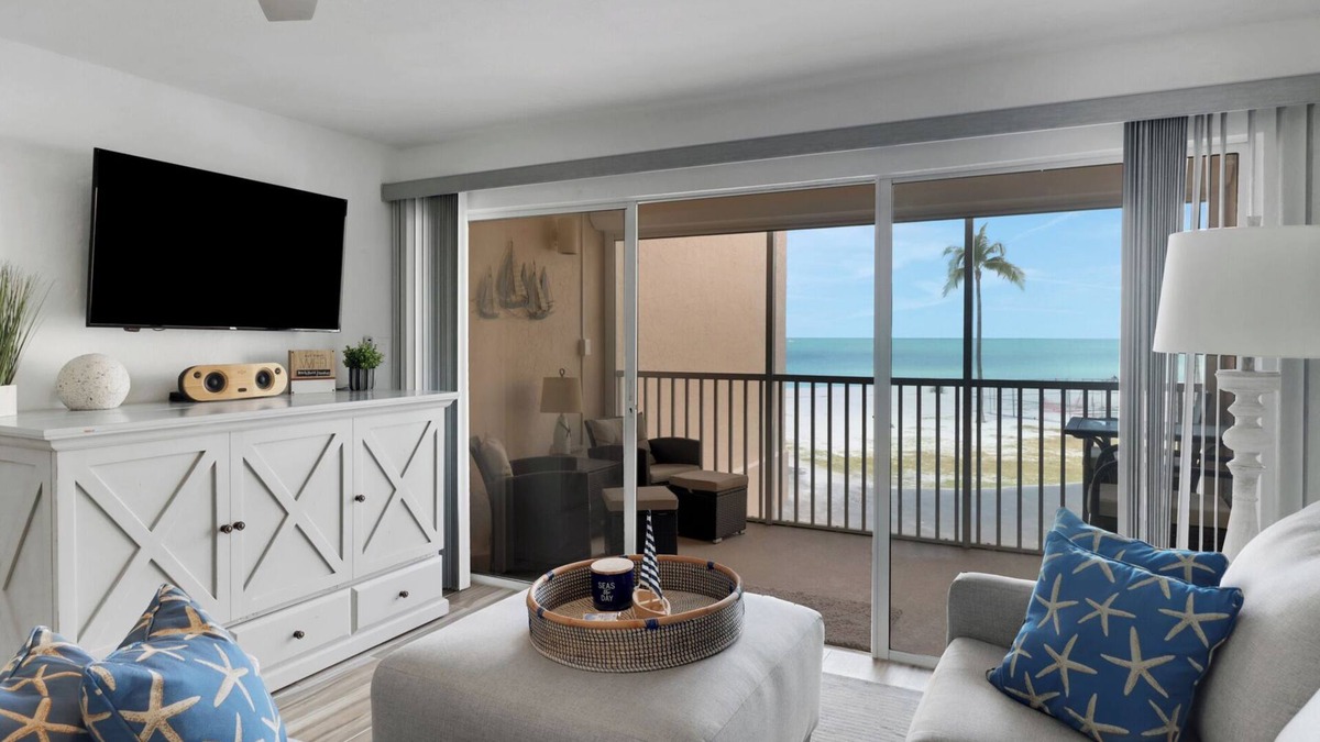 Bonita Springs Condo | Nice BEACH CONDO in charming Bonita Springs