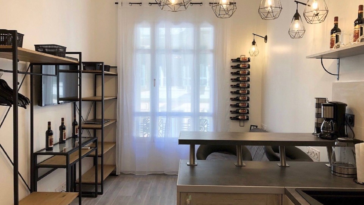 Carabacel Apartment | Nice Center Studio - A modern studio in the heart of the city