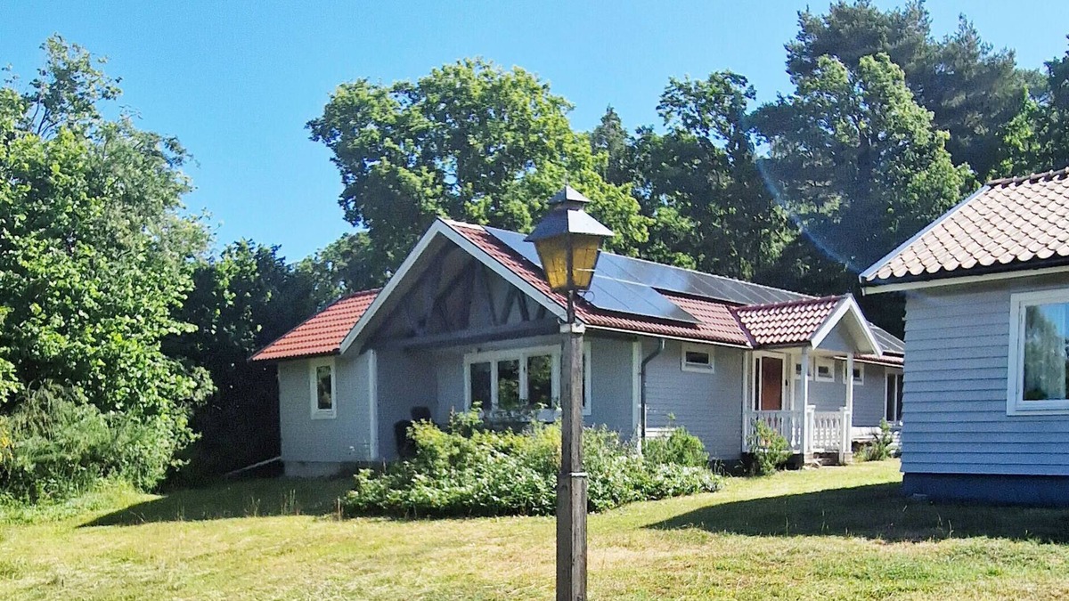Byxelkrok Ski Chalet | Nice cottage on Öland by the sea | SE04003