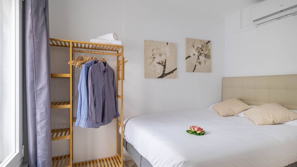 El Port Apartment | Nice 3-bedroom apartment next to Fira Europa Barcelona