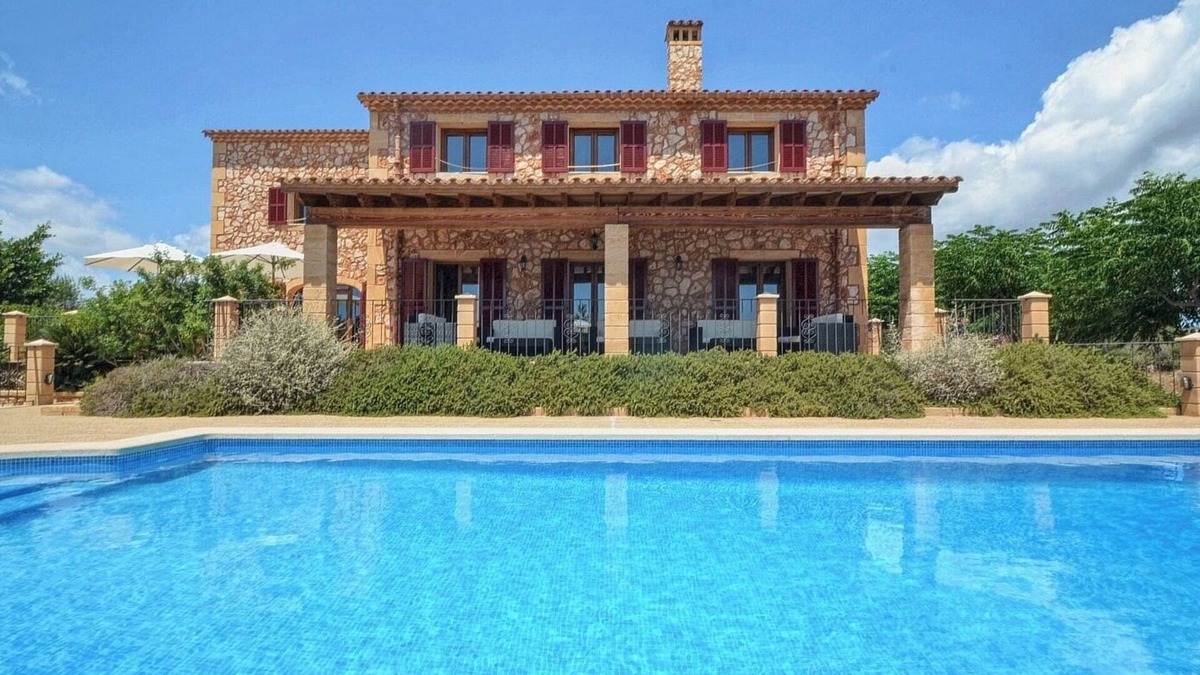 Sant Llorenc des Cardassar Cottage | Nice finca near the sea with swimming pool and aacc for 10 persons