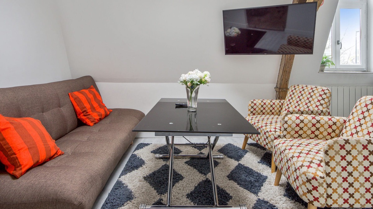 Saint-Maurice Pellevoisin Apartment | Nice flat in Lille-Europe nearby the Old City - Welkeys