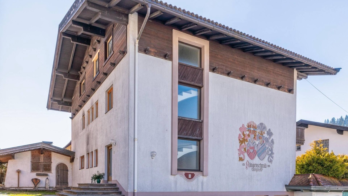 Hopfgarten Markt Apartment | Nice group accommodation, 1.3 km to the ski lift
